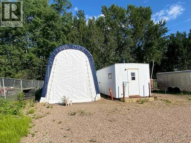 12216 96 Street — High Level, Alberta - Photo 4 of 8