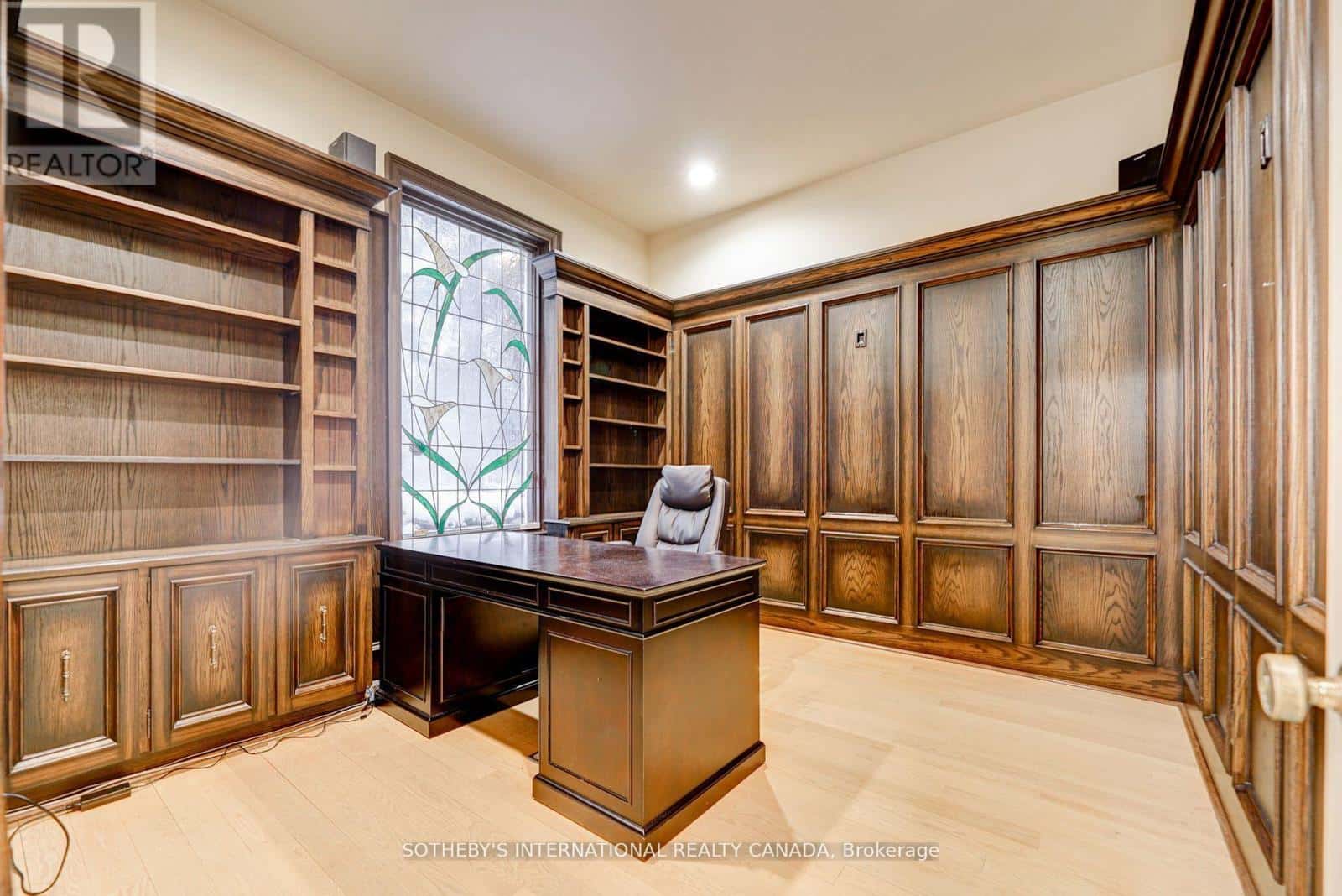 Toronto (St. Andrew-Windfields) — Toronto (St. Andrew-Windfields) - Photo 5 of 21