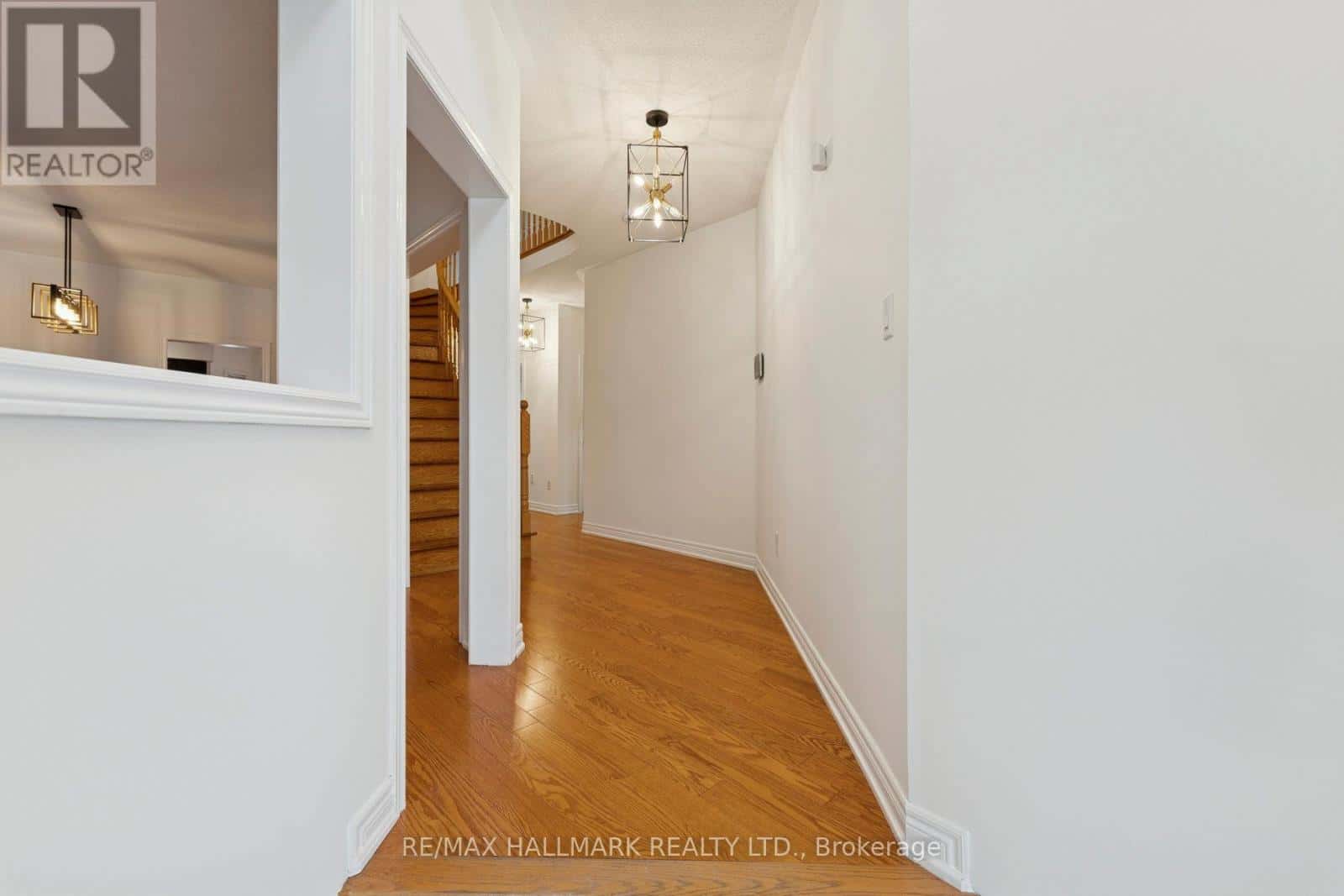 94 OLDE TOWN ROAD — Brampton (Fletcher's Creek Village), Ontario - Photo 5 of 50