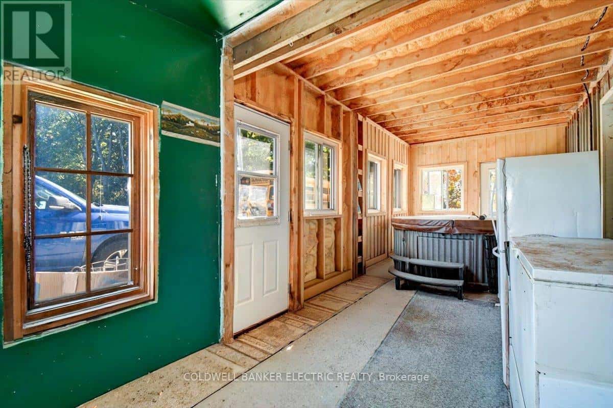 450 THOMASBURG ROAD — Centre Hastings, Ontario - Photo 4 of 48