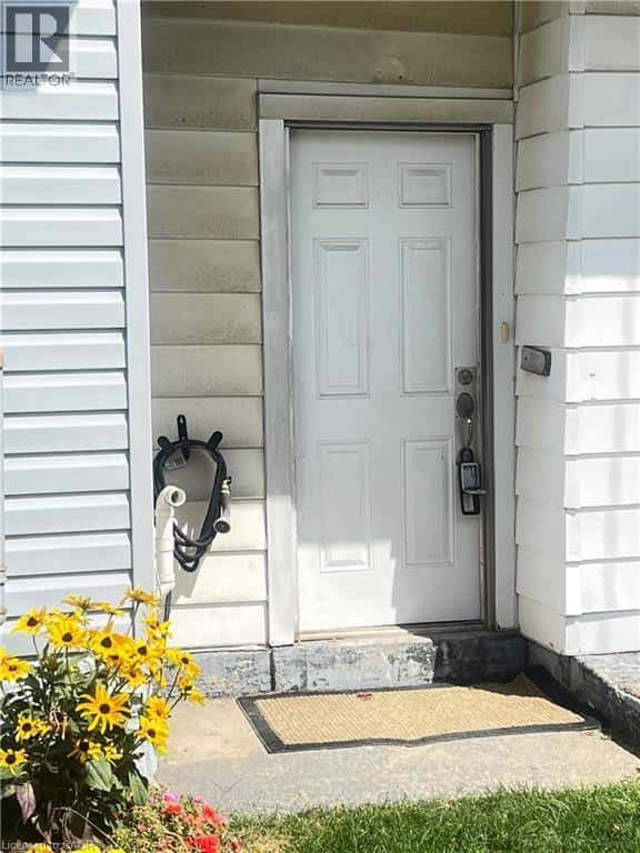 Hamilton — Hamilton - Photo 2 of 33