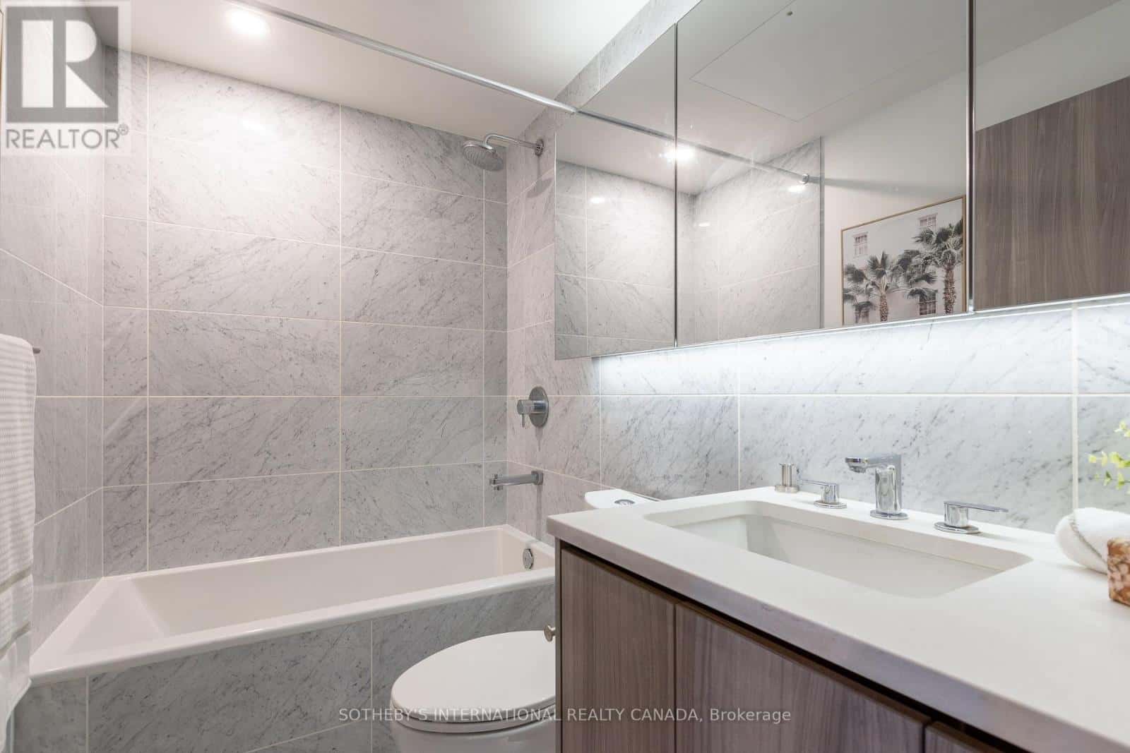 2501 - 95 MCMAHON DRIVE — Toronto (Bayview Village), Ontario - Photo 3 of 24