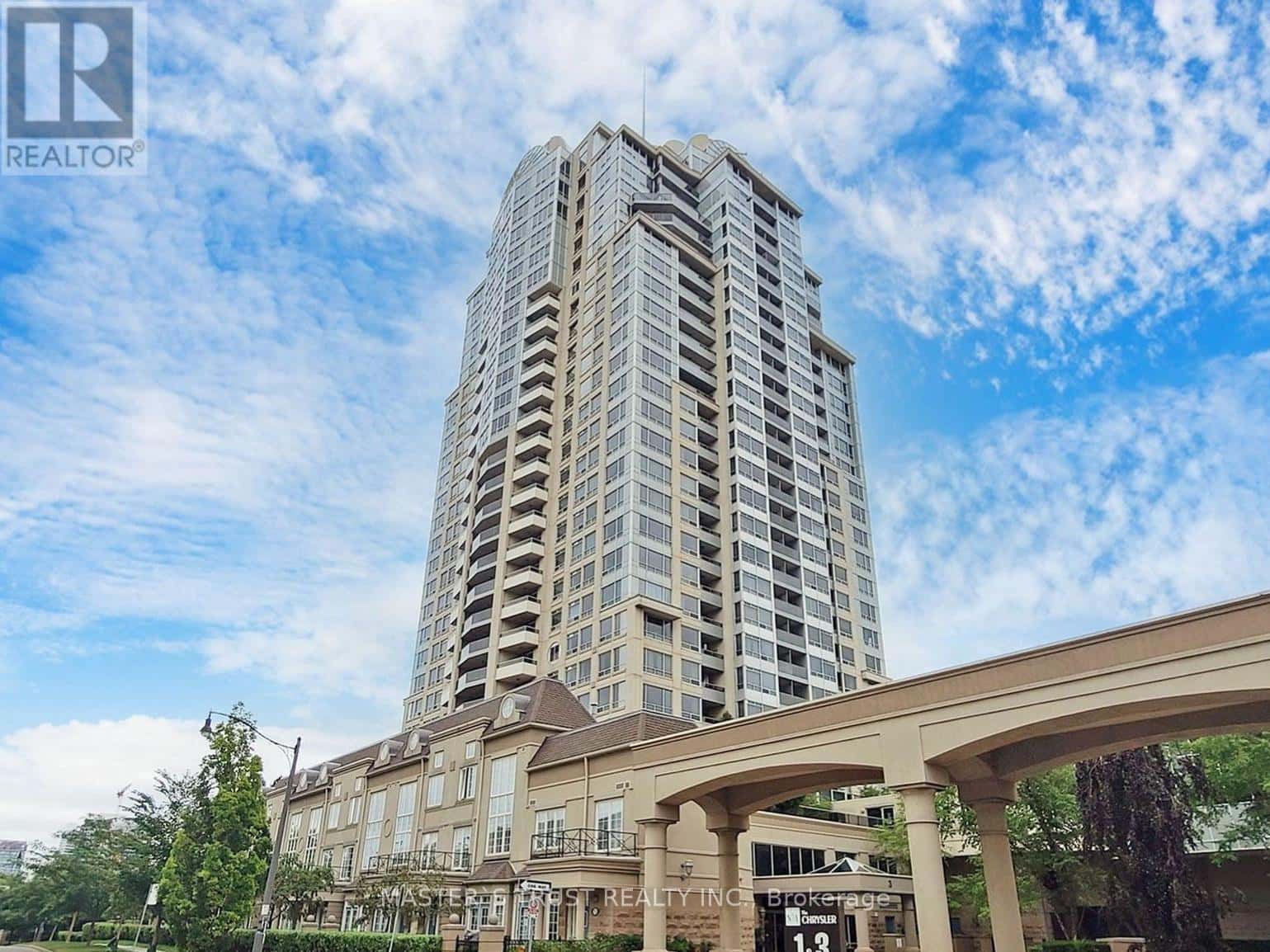 Toronto (Bayview Village) — Toronto (Bayview Village) - Photo 2 of 26