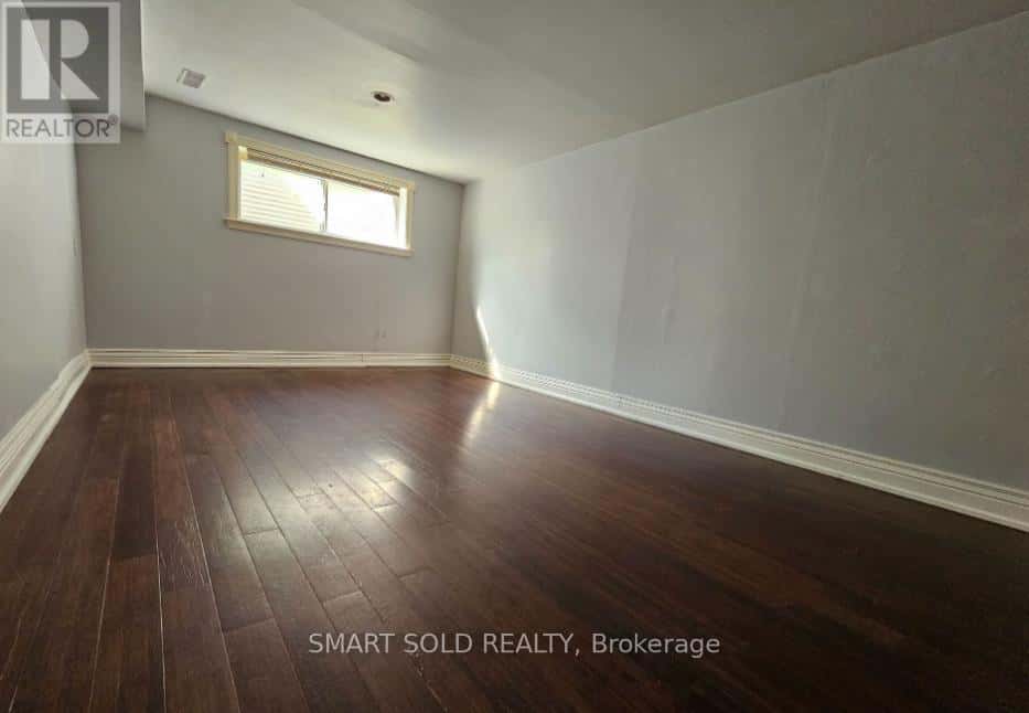 Mississauga (Cooksville) — Mississauga (Cooksville) - Photo 5 of 12