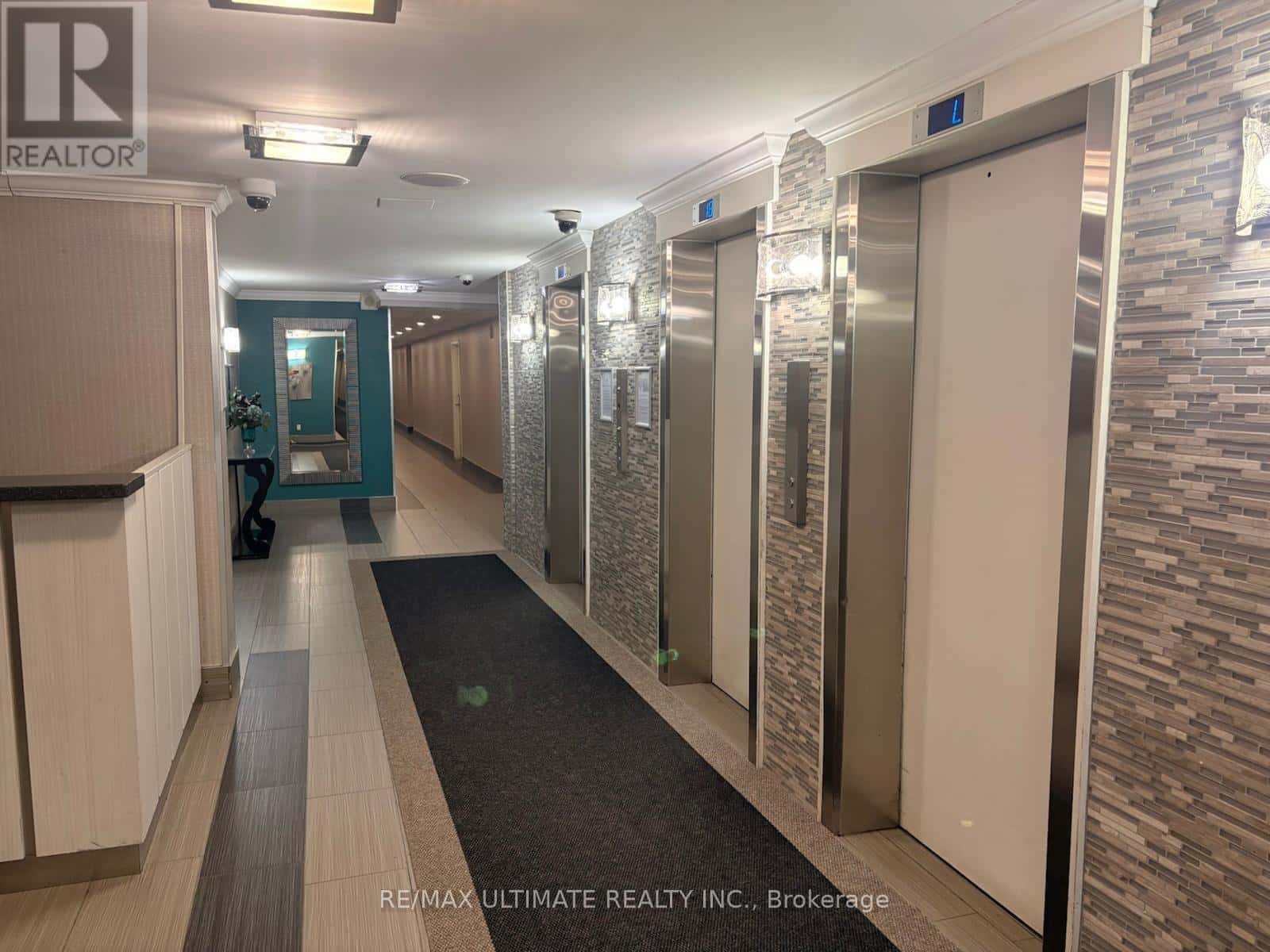 710 - 15 KENSINGTON ROAD — Brampton (Queen Street Corridor), Ontario - Photo 2 of 28