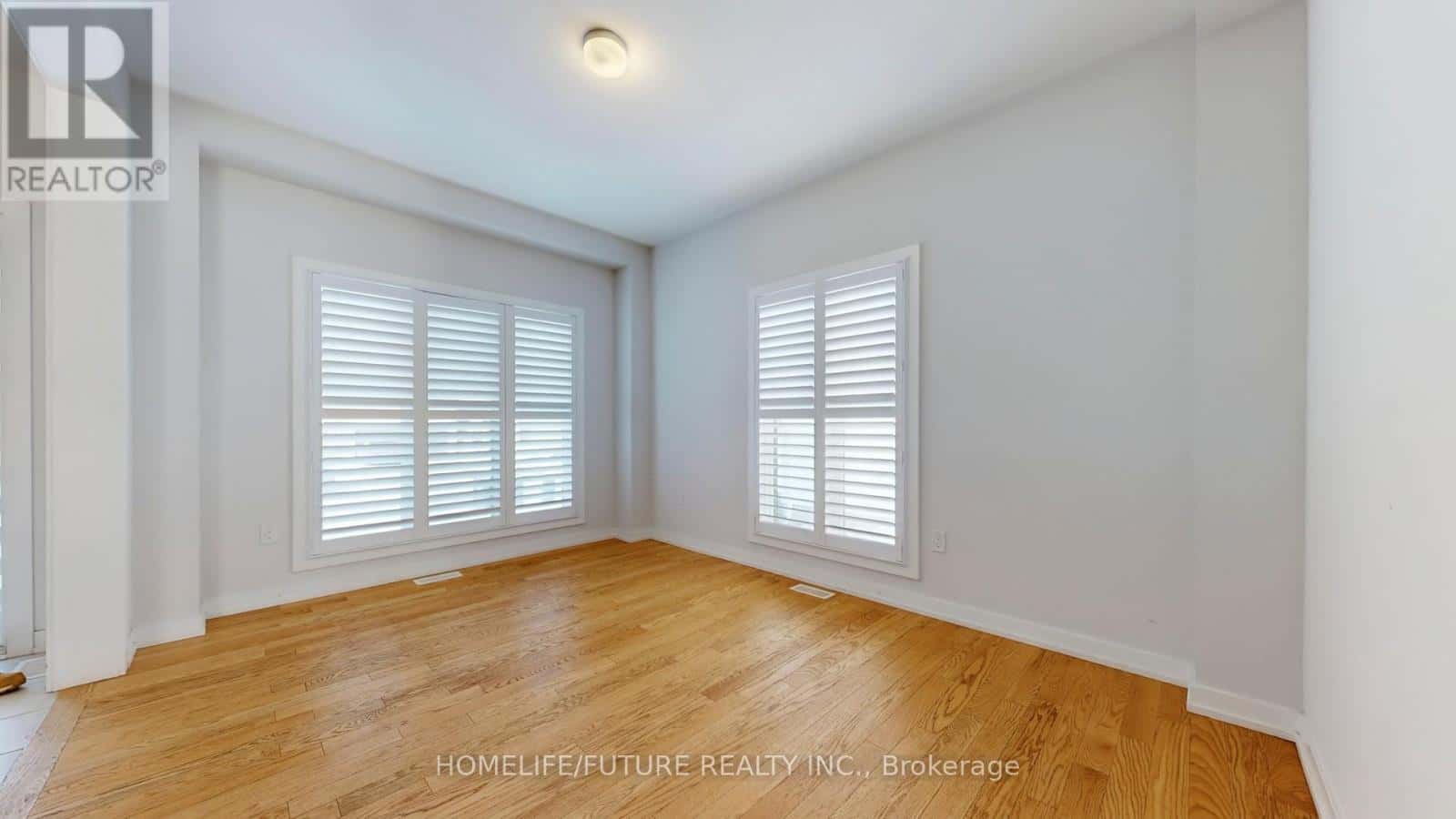 22 BIRD STREET — Norfolk (Simcoe), Ontario - Photo 4 of 45