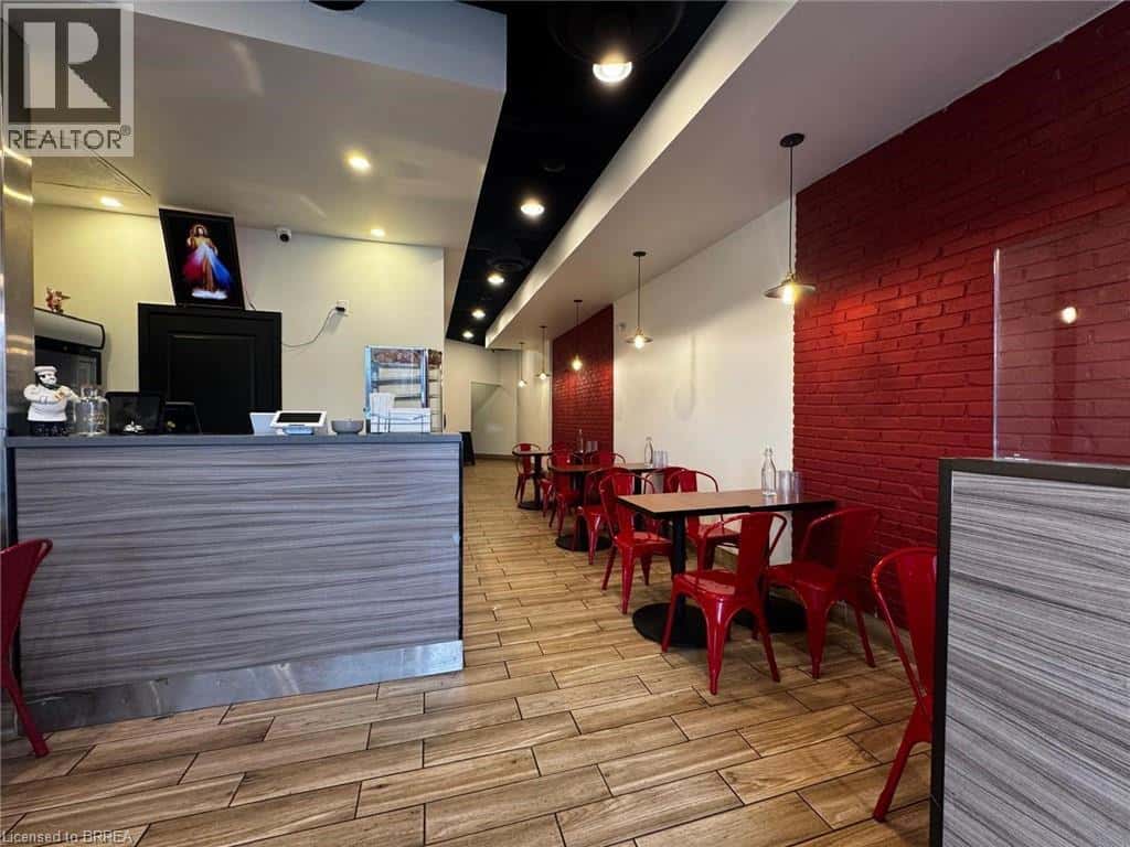 Brantford — Brantford - Photo 2 of 5