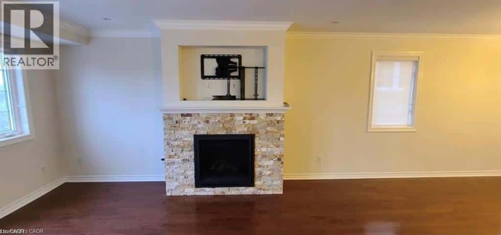 Newmarket — Newmarket - Photo 5 of 20