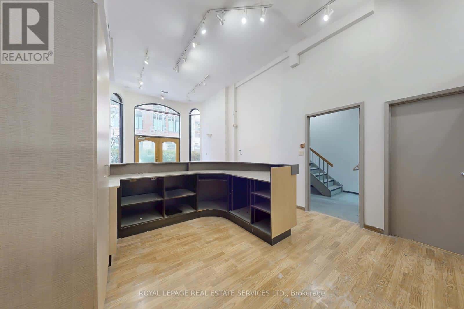 Toronto (Moss Park) — Toronto (Moss Park) - Photo 4 of 50