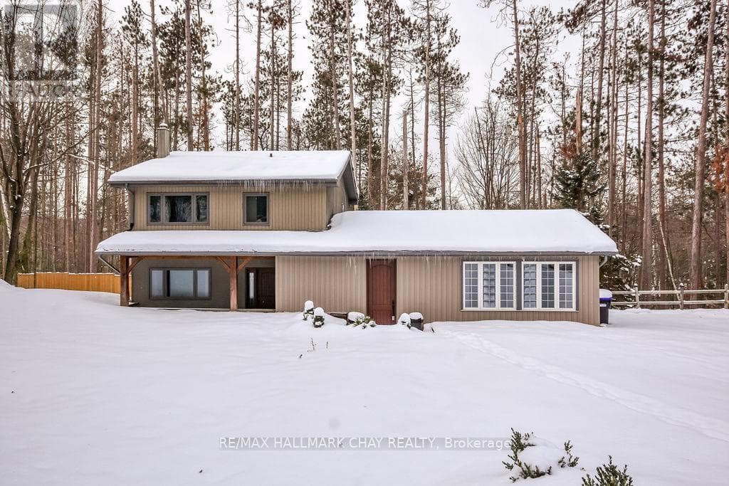 1 PINE SPRING ROAD — Oro-Medonte (Horseshoe Valley) - Main photo