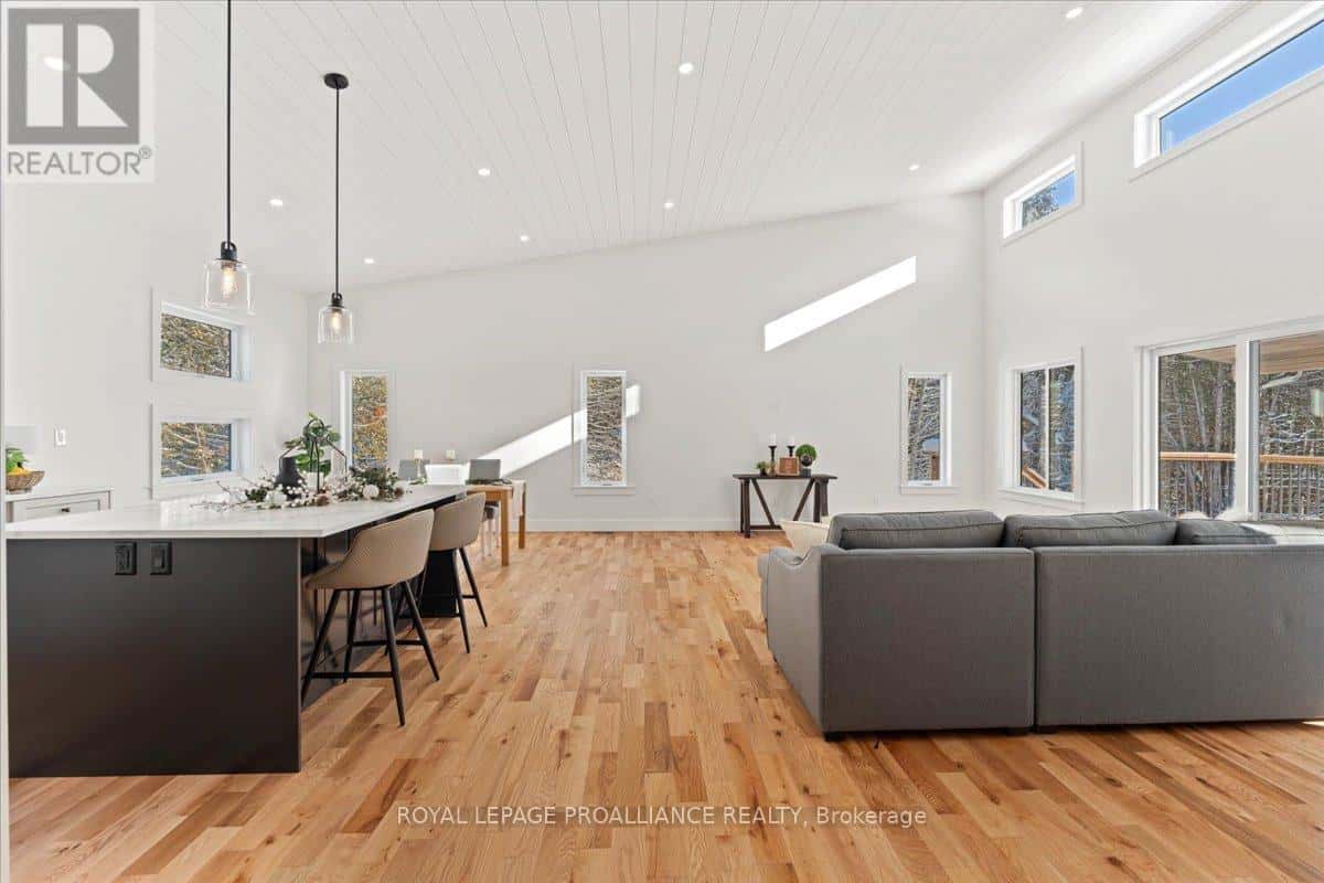 1378 SLAB STREET — Centre Hastings, Ontario - Photo 5 of 37