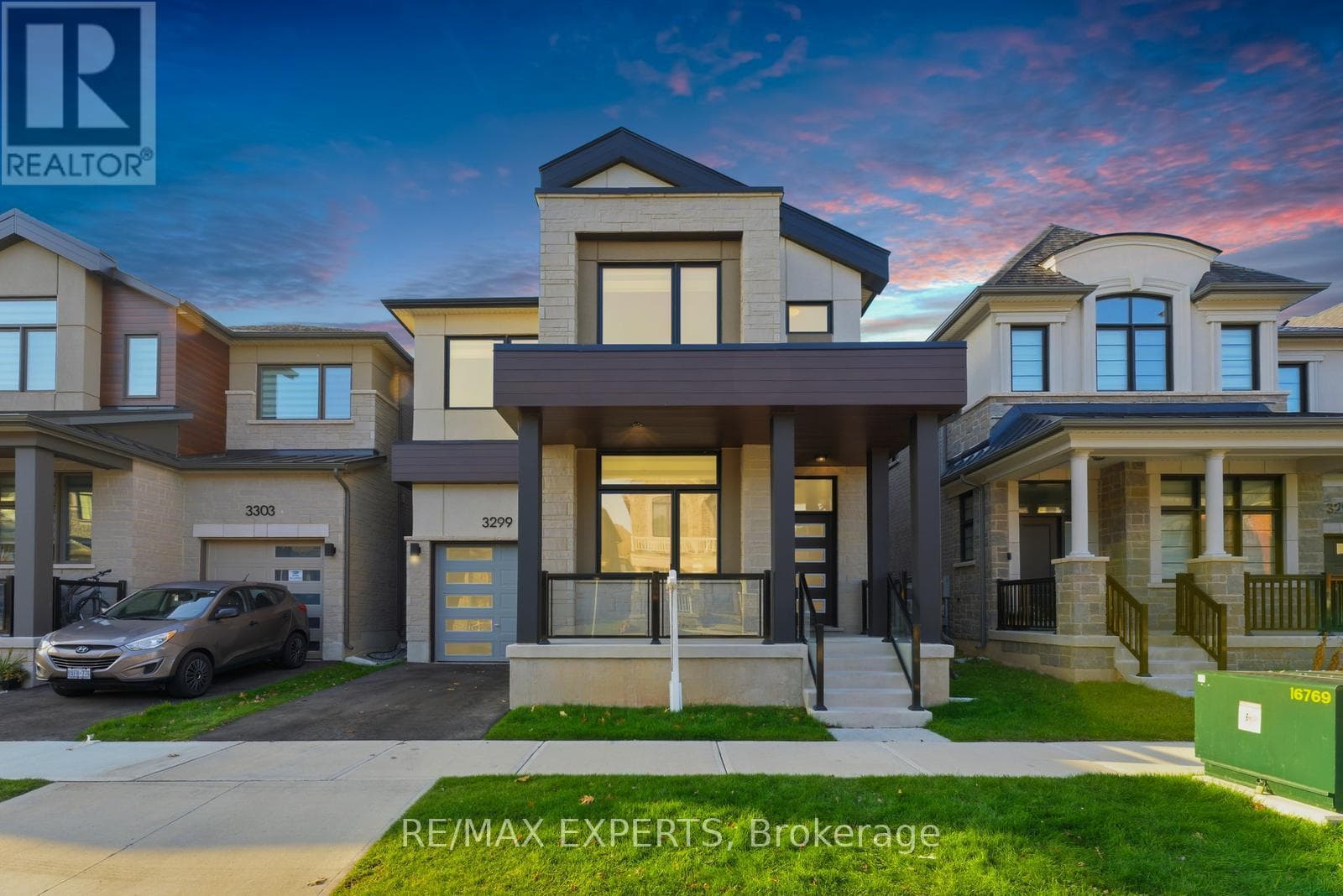 Oakville (NW Northwest) — Oakville (NW Northwest) - Main photo