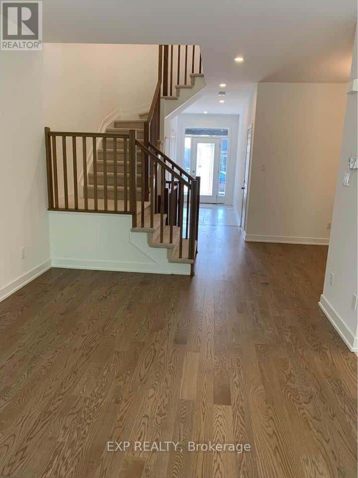 Ottawa — Ottawa - Photo 5 of 21