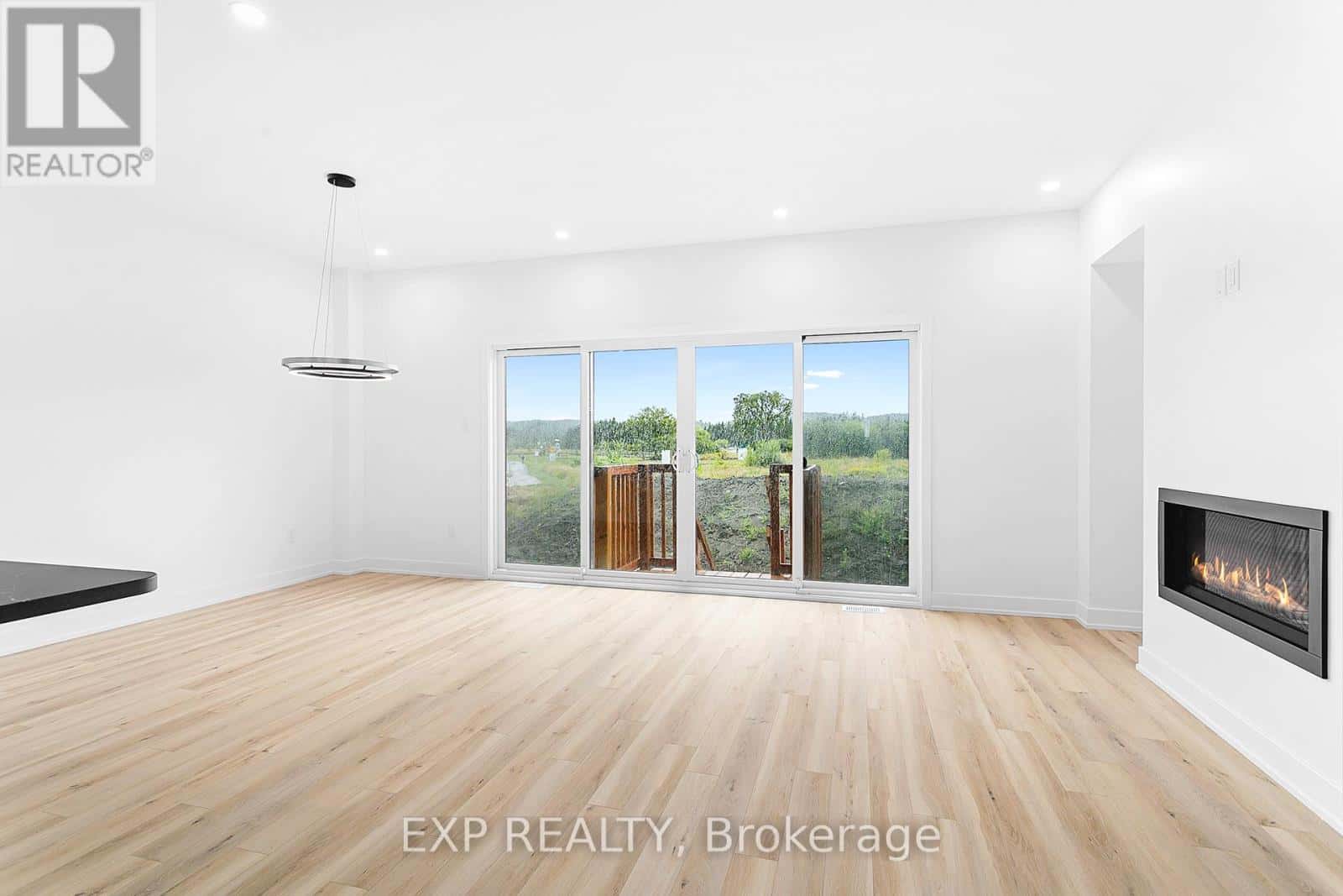 263 CARPE STREET — Casselman, Ontario - Photo 5 of 33