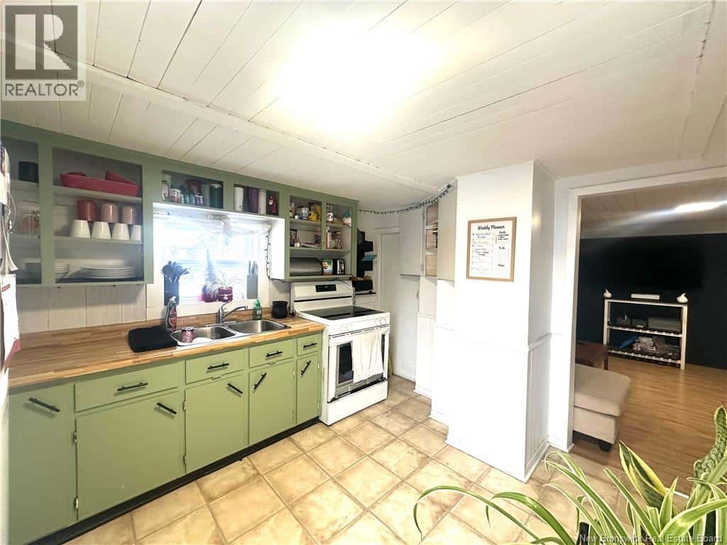 480 Route 170 — Oak Bay, New Brunswick - Photo 5 of 23