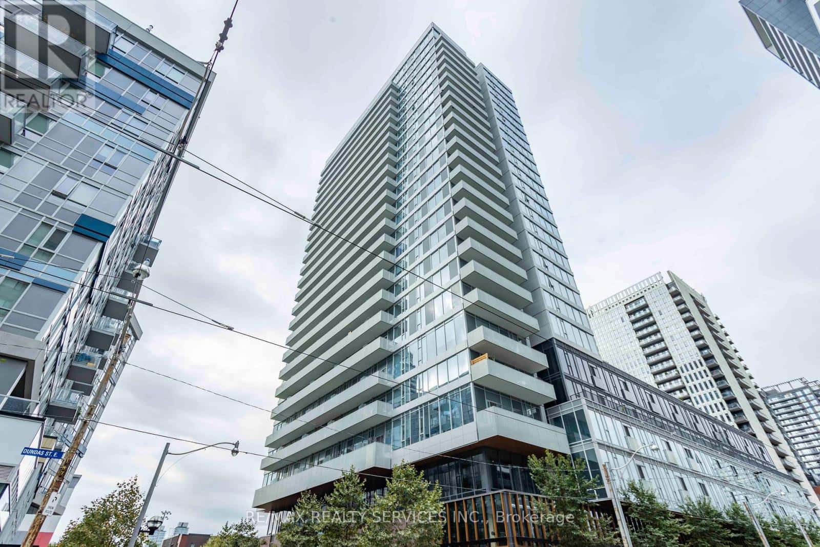 403 - 20 TUBMAN AVENUE — Toronto (Regent Park), Ontario - Photo 3 of 40