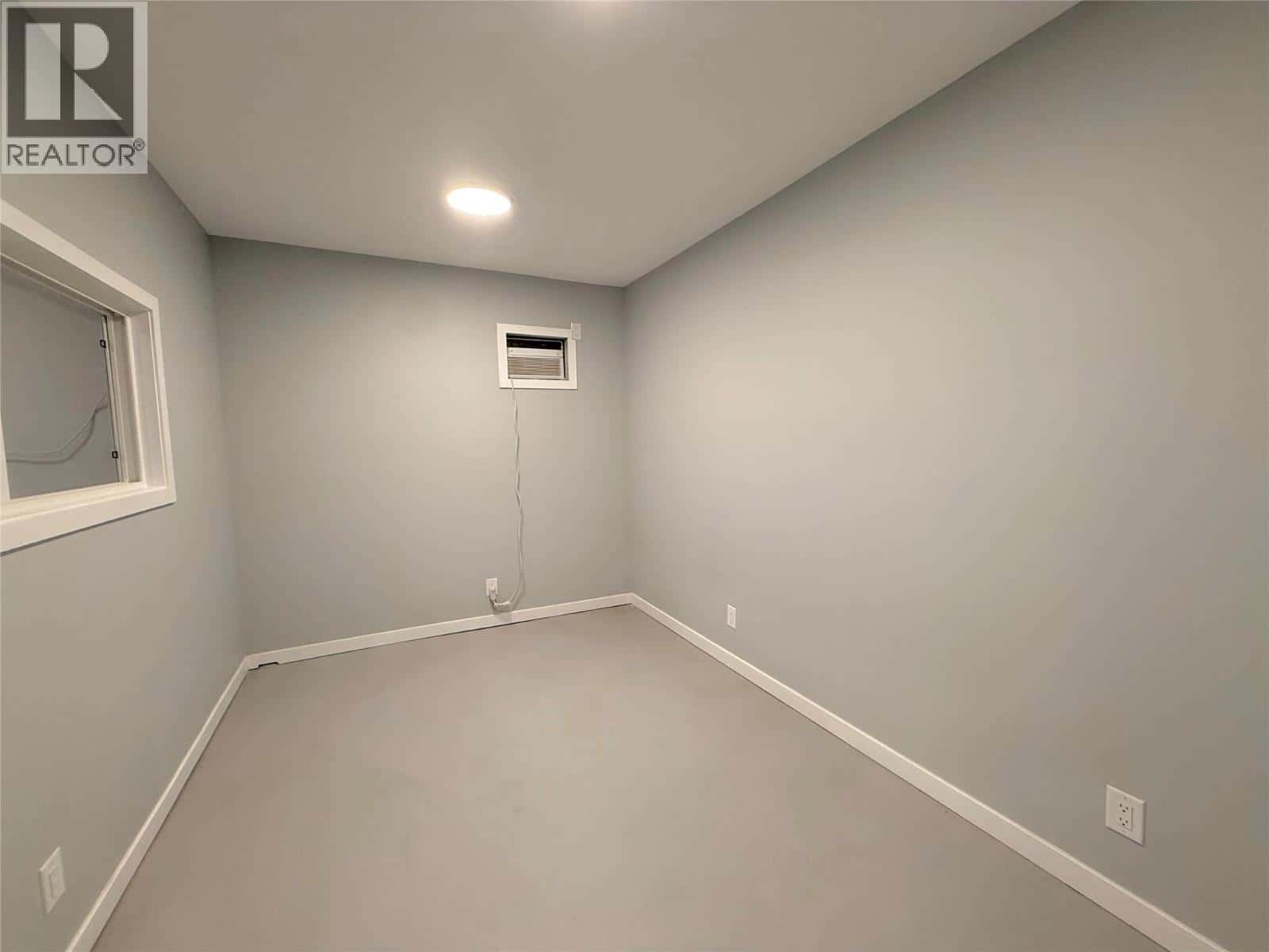 Kamloops — Kamloops - Photo 5 of 32