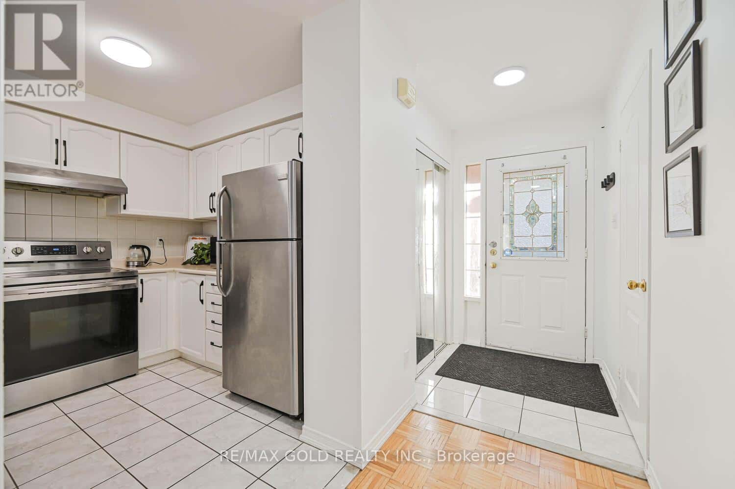 34 EARTH STAR TRAIL — Brampton (Sandringham-Wellington), Ontario - Photo 5 of 50