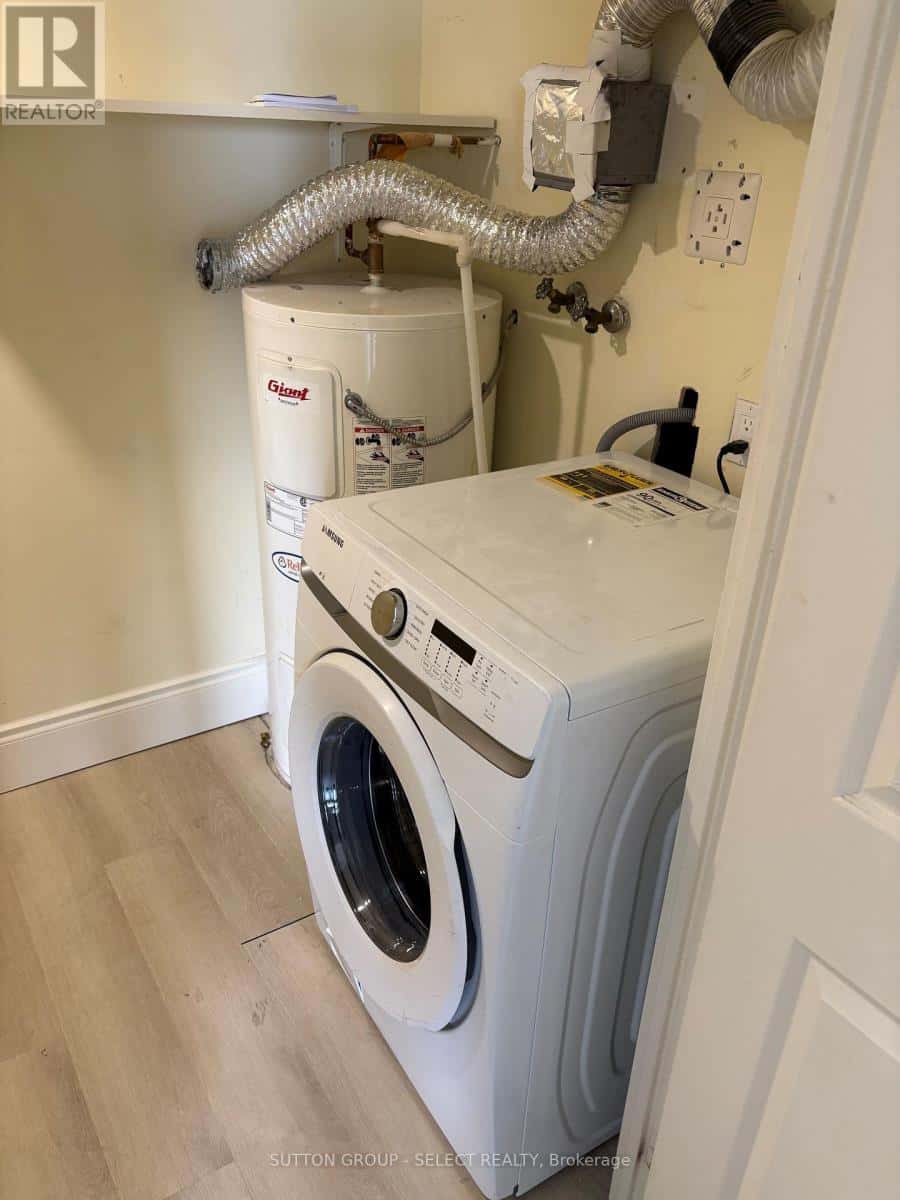 1703 - 363 COLBORNE STREET — London East (East K), Ontario - Photo 5 of 15