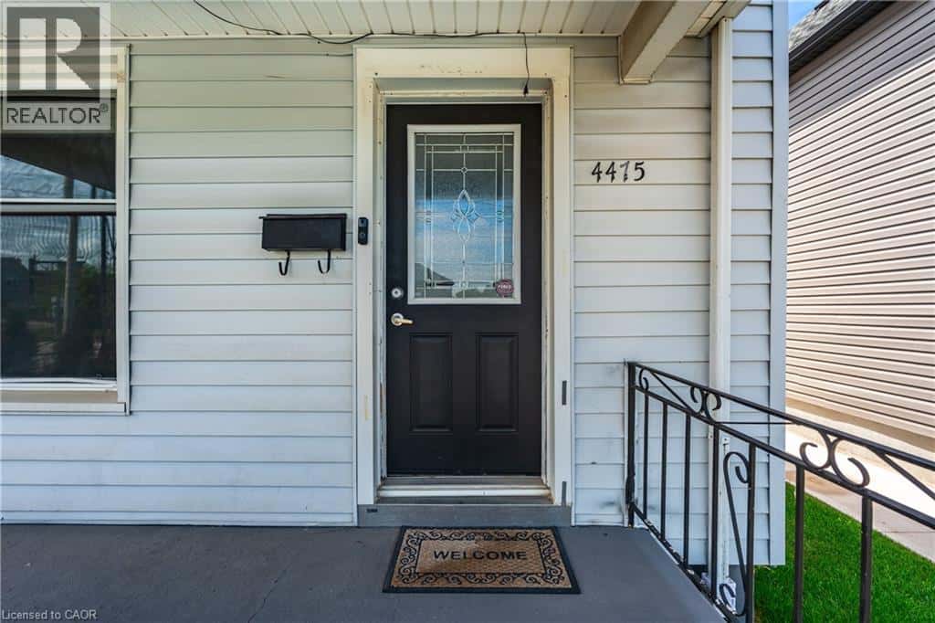 Niagara Falls — Niagara Falls - Photo 3 of 31