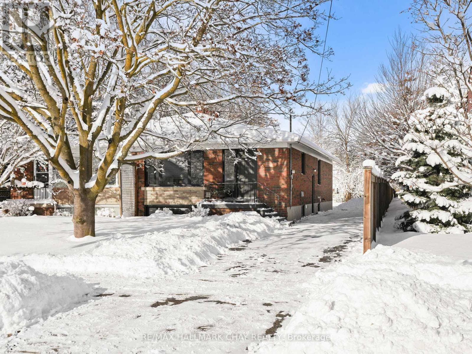 160 NELSON STREET E — New Tecumseth (Alliston), Ontario - Main photo