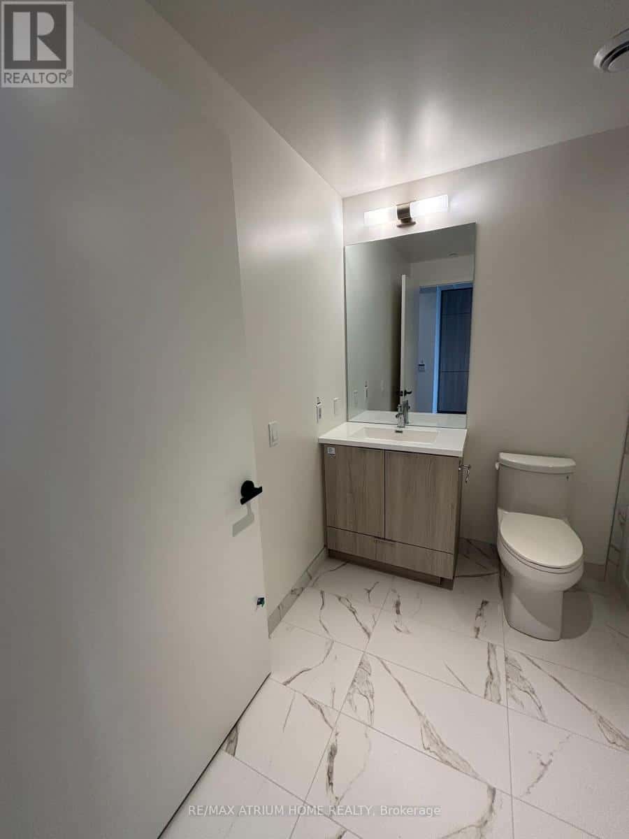 Vaughan (Vaughan Corporate Centre) — Vaughan (Vaughan Corporate Centre) - Photo 4 of 12