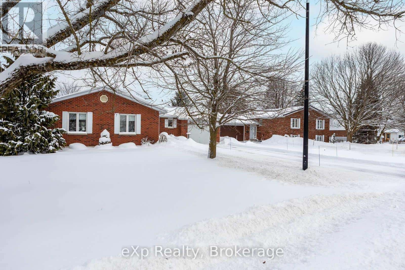 103 MARGARET ELIZABETH AVENUE — Grey Highlands, Ontario - Photo 2 of 29