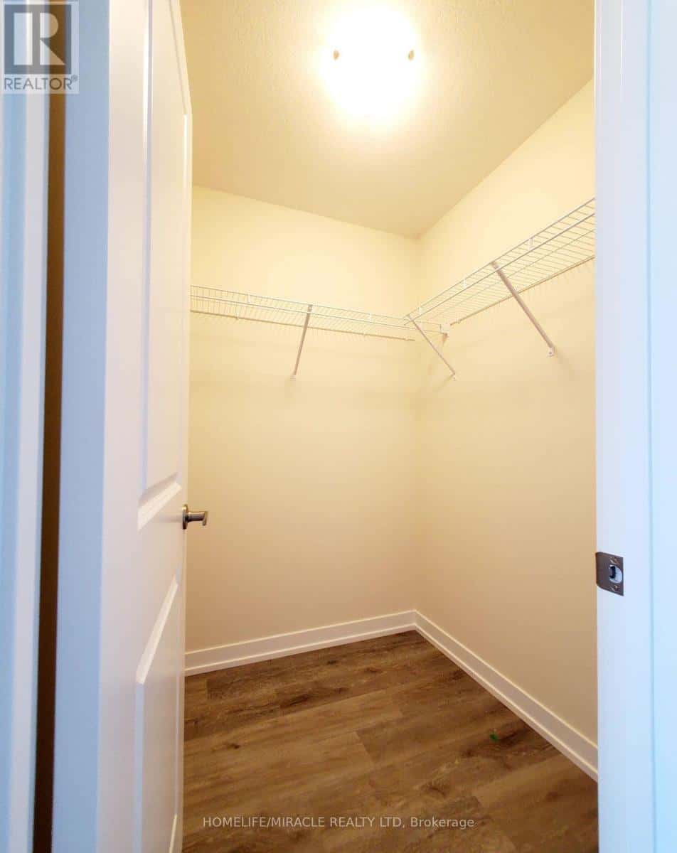 Niagara Falls (Brown) — Niagara Falls (Brown) - Photo 3 of 18