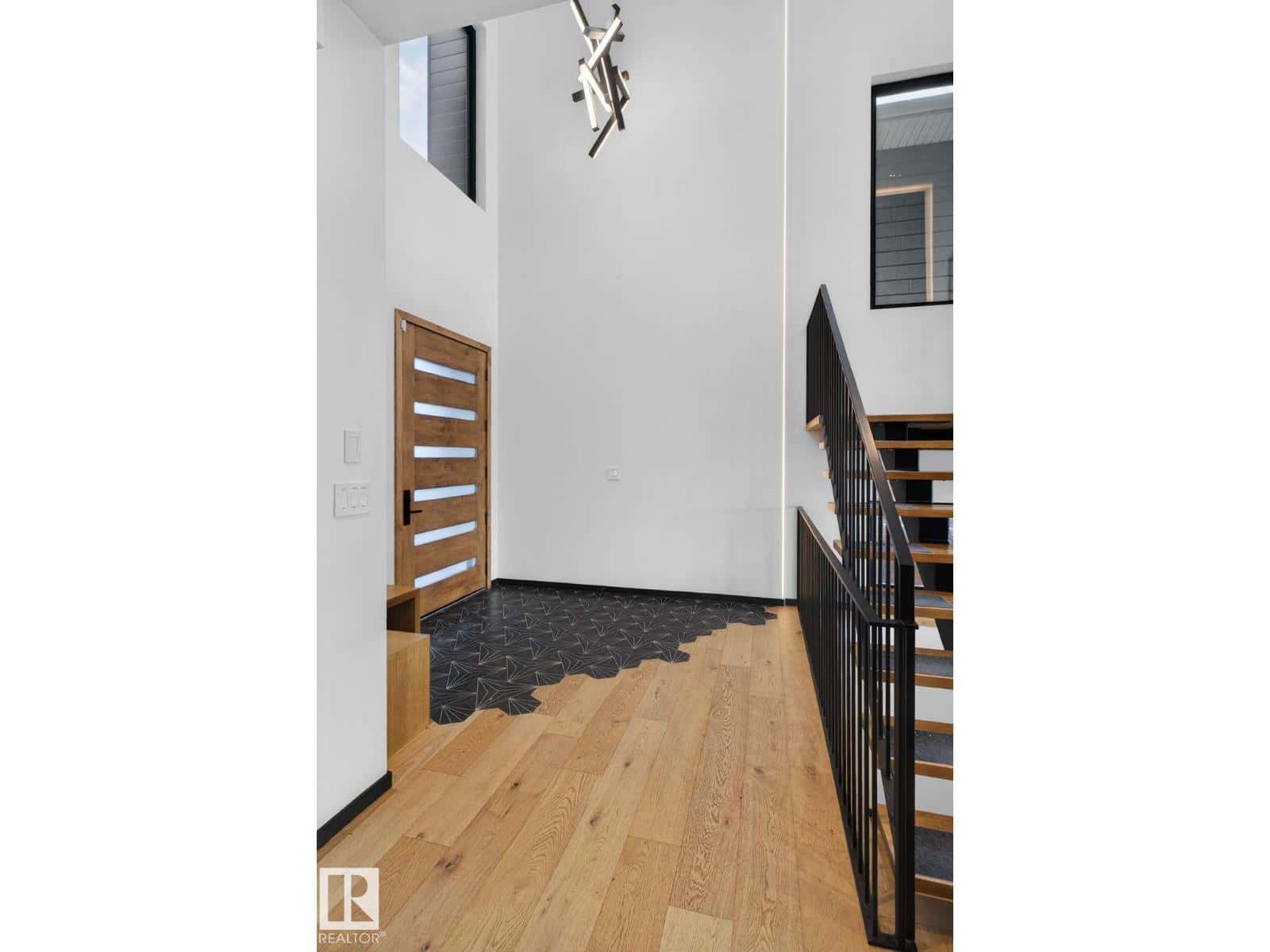 104 EDGEWATER CI — Leduc, Alberta - Photo 3 of 59