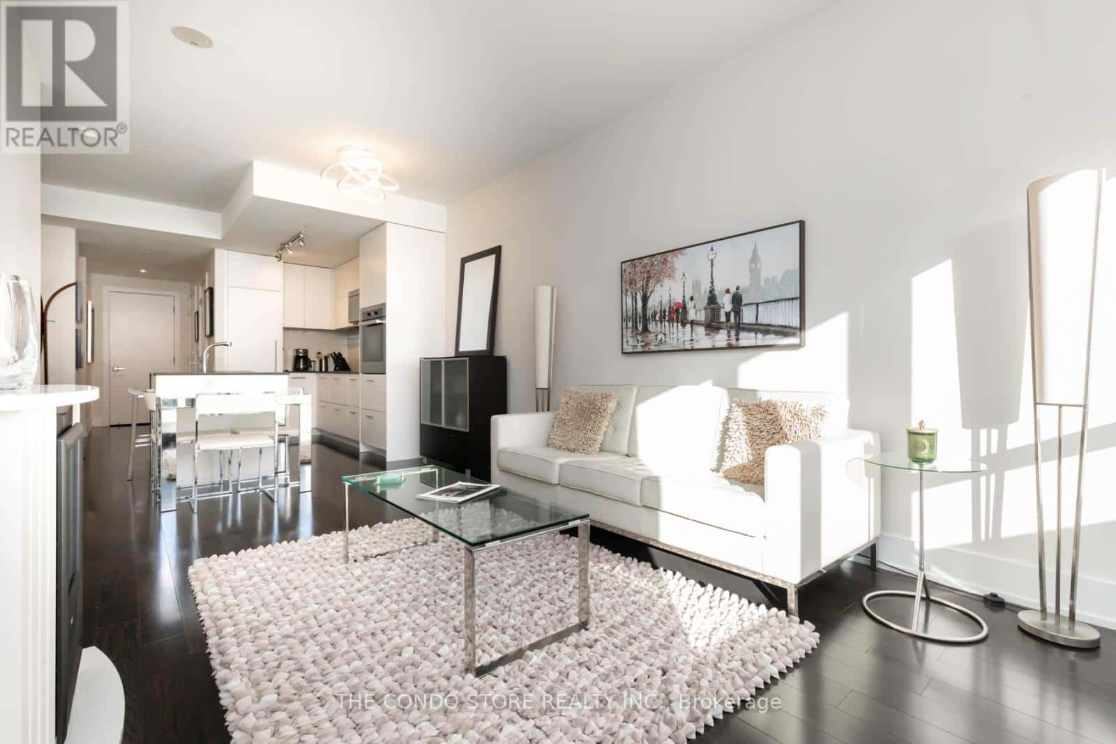 Toronto (Annex) — Toronto (Annex) - Photo 4 of 22