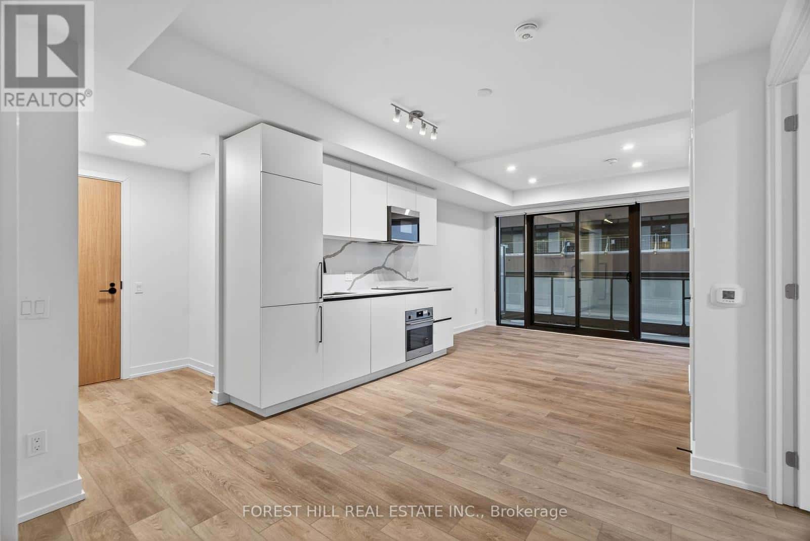 1304 - 35 PARLIAMENT STREET — Toronto (Waterfront Communities) - Photo 5 of 25