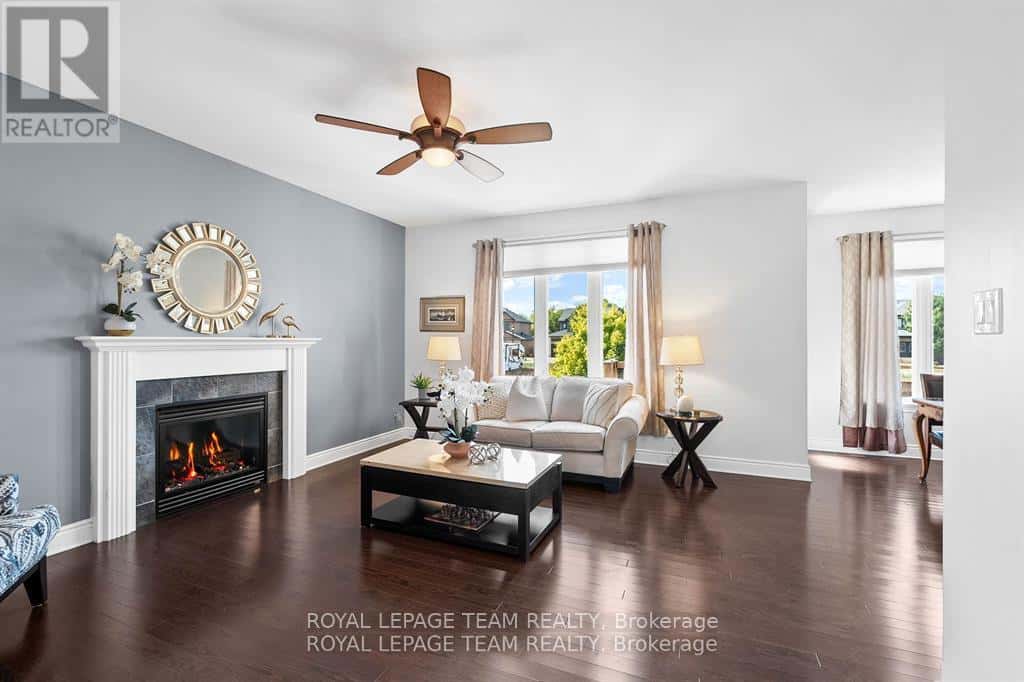 221 SANTIAGO STREET — Carleton Place, Ontario - Photo 5 of 43