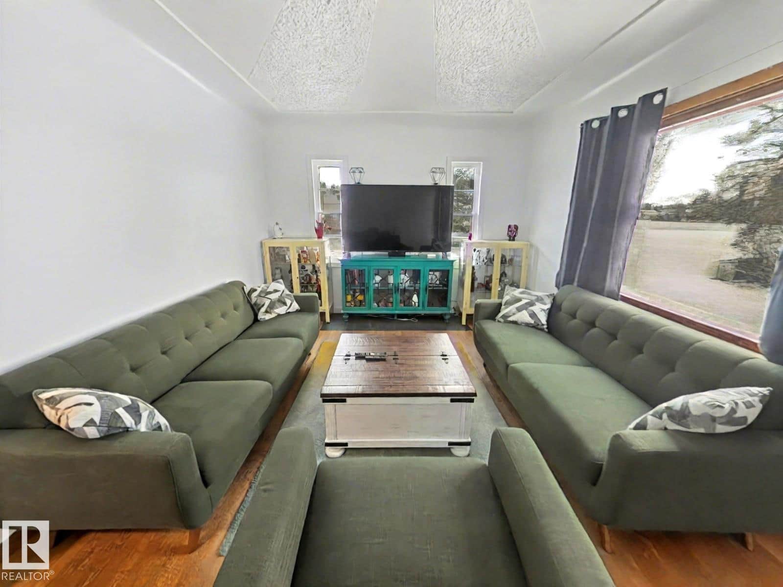 5510 Railway AV - Photo 5 of 44, Glendon, Alberta