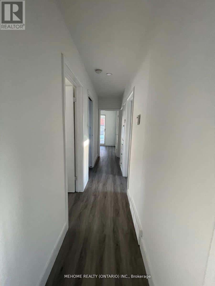 Toronto (Dorset Park) — Toronto (Dorset Park) - Photo 3 of 11