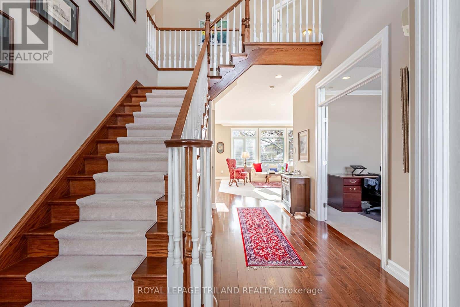 914 COLLINS DRIVE N — London South (South L), Ontario - Photo 4 of 25