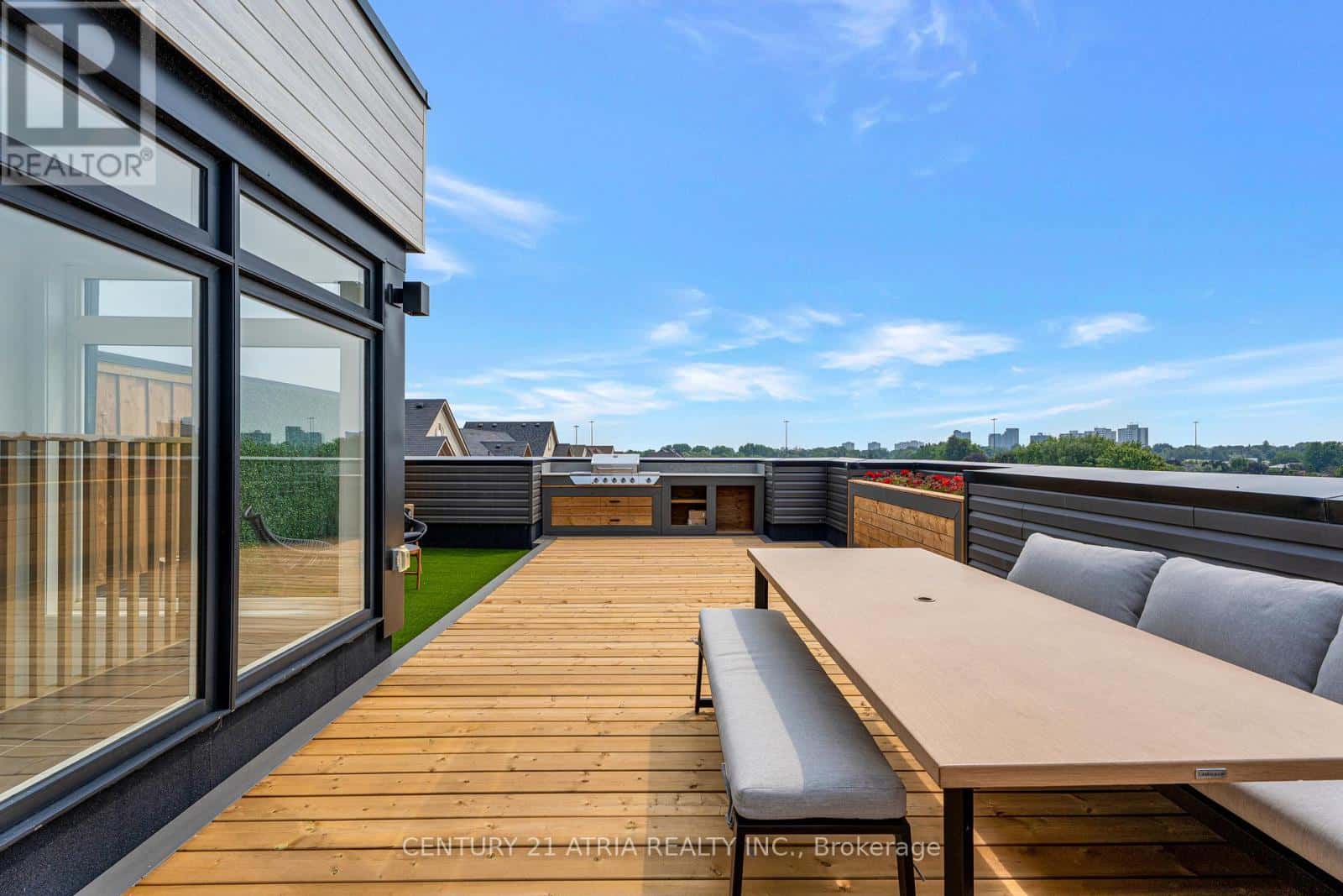 3 - 188 ANGUS DRIVE — Ajax (Central), Ontario - Photo 3 of 31