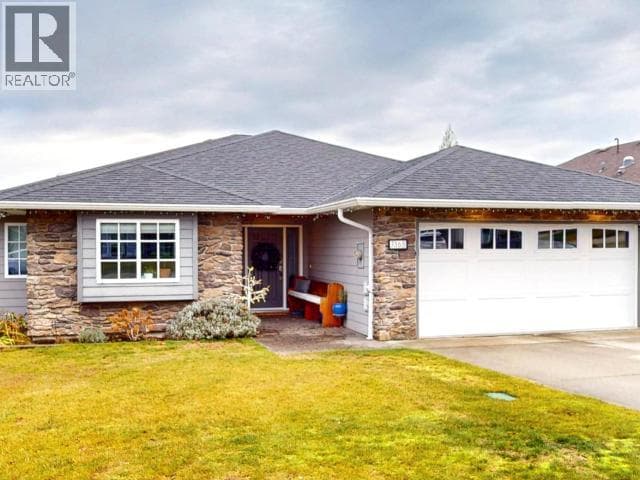 7365 GLACIER STREET — Powell River, British Columbia - Main photo