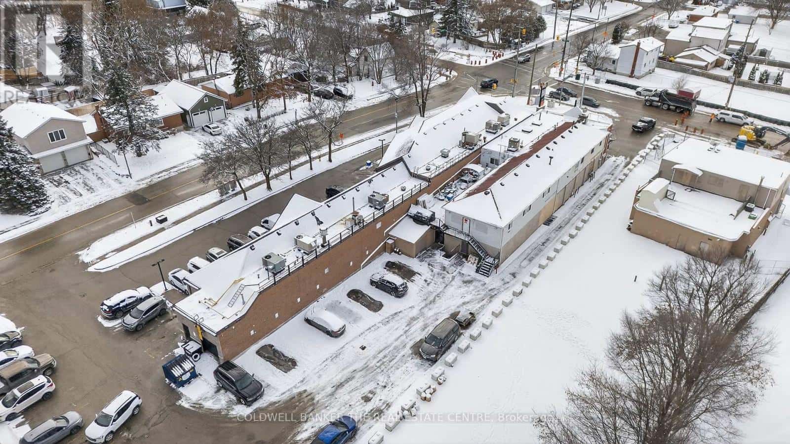 East Gwillimbury (Holland Landing) — East Gwillimbury (Holland Landing) - Photo 4 of 22