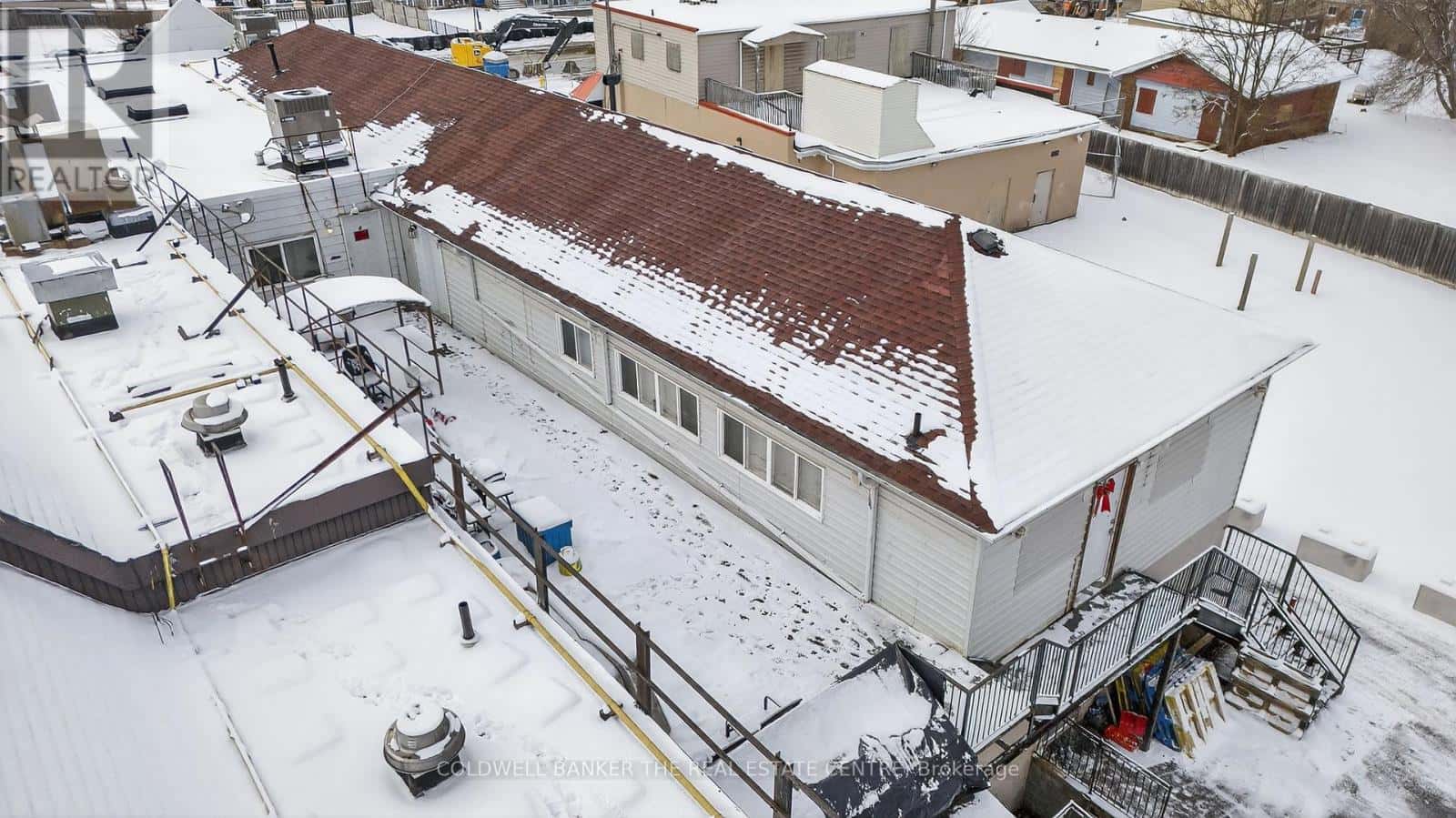 East Gwillimbury (Holland Landing) — East Gwillimbury (Holland Landing) - Photo 2 of 22