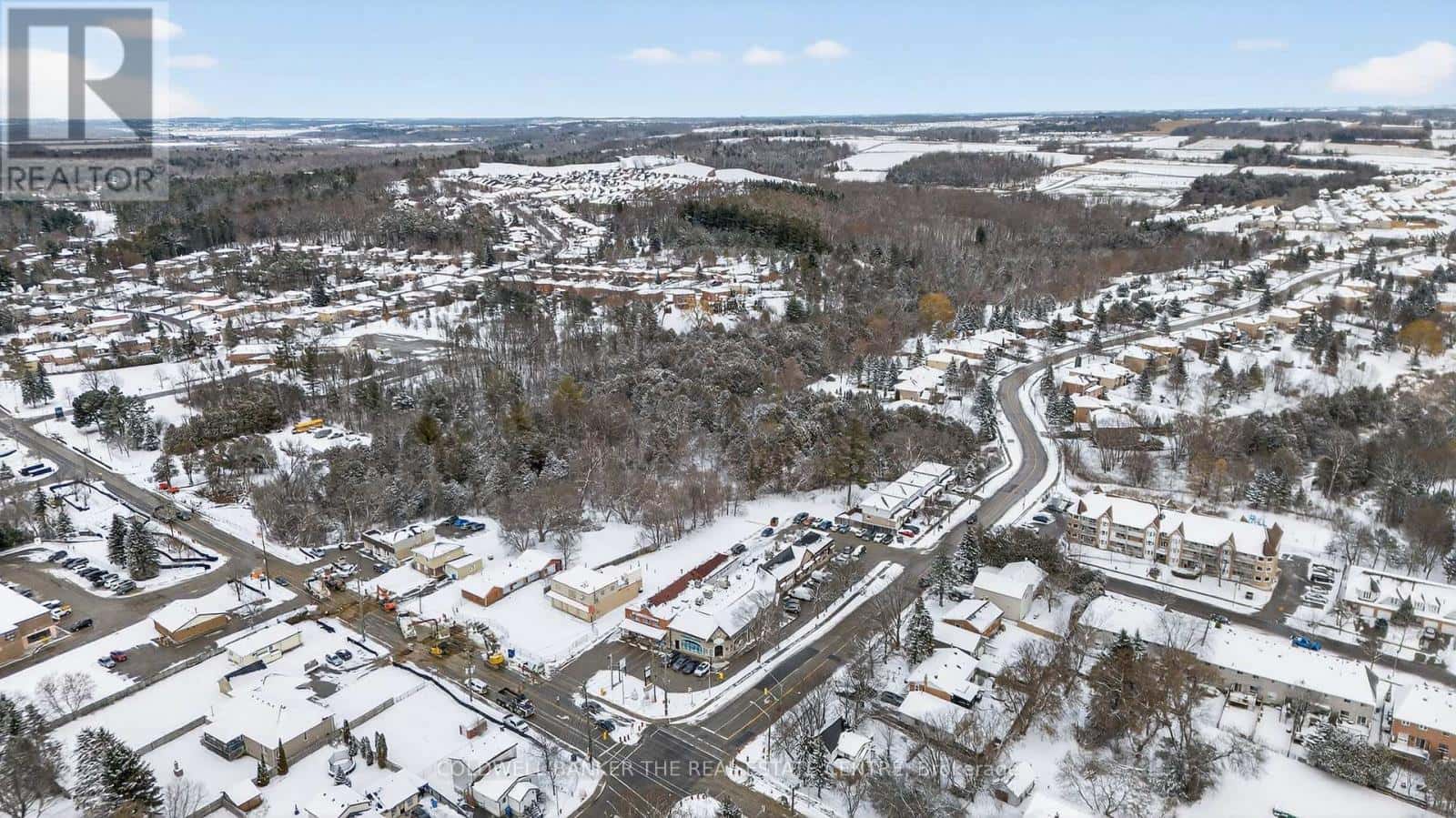 East Gwillimbury (Holland Landing) — East Gwillimbury (Holland Landing) - Photo 3 of 22