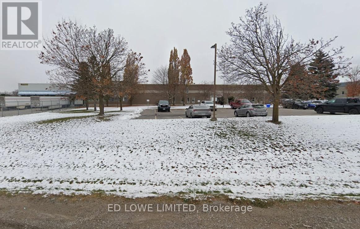 420 WELHAM ROAD — Barrie (0 East) - Main photo