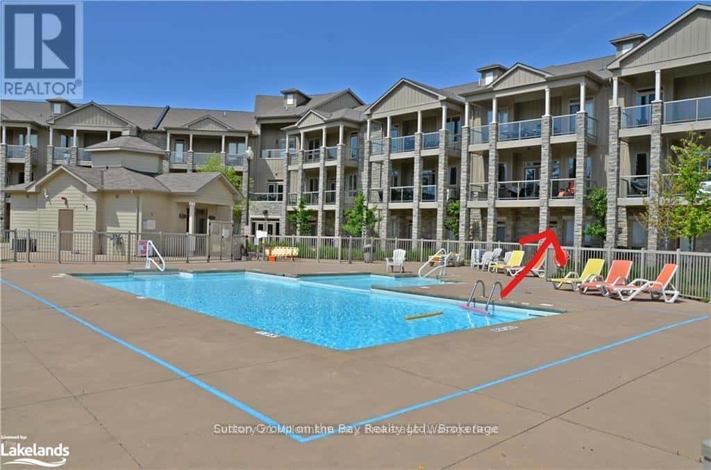 Wasaga Beach — Wasaga Beach - Photo 3 of 6