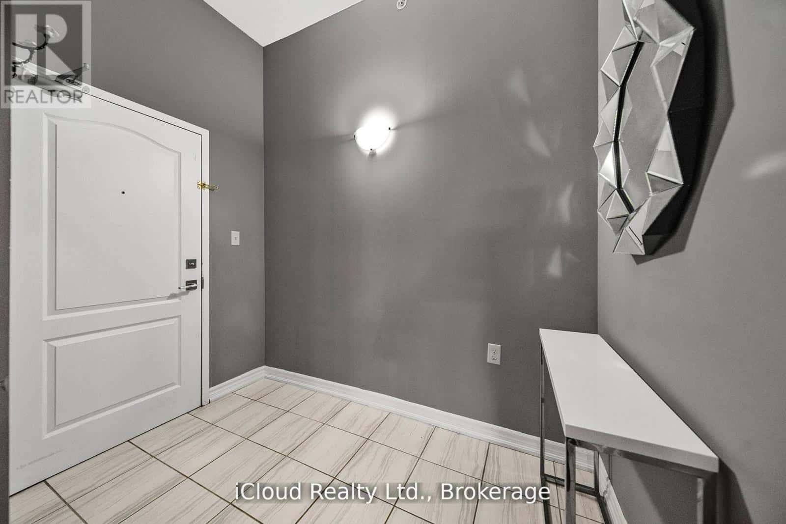 411 - 1440 MAIN STREET E — Milton (DE Dempsey), Ontario - Photo 5 of 32