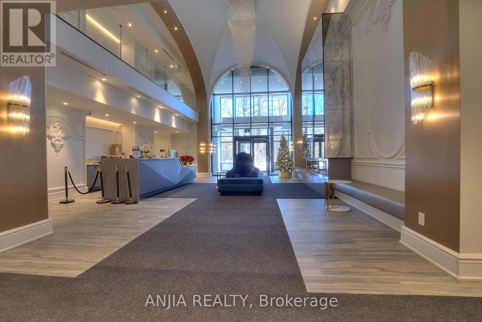 Markham (Unionville) — Markham (Unionville) - Photo 3 of 28