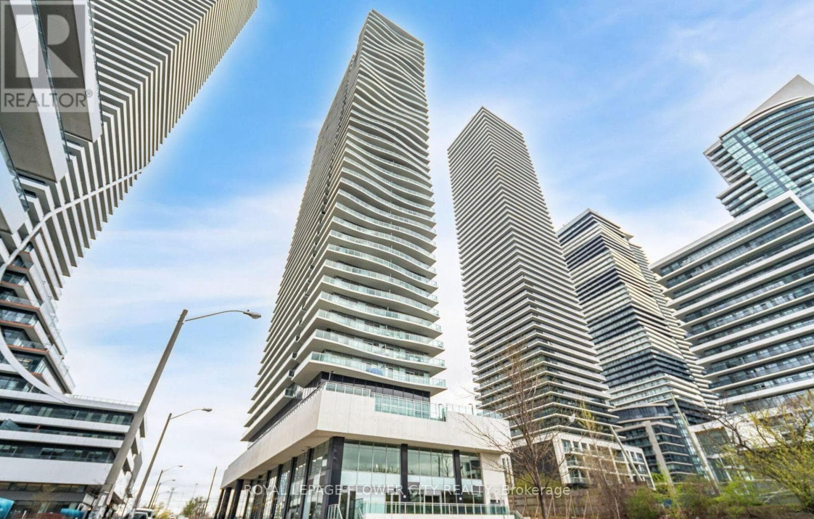 1307 - 33 SHORE BREEZE DRIVE — Toronto (Mimico) - Main photo