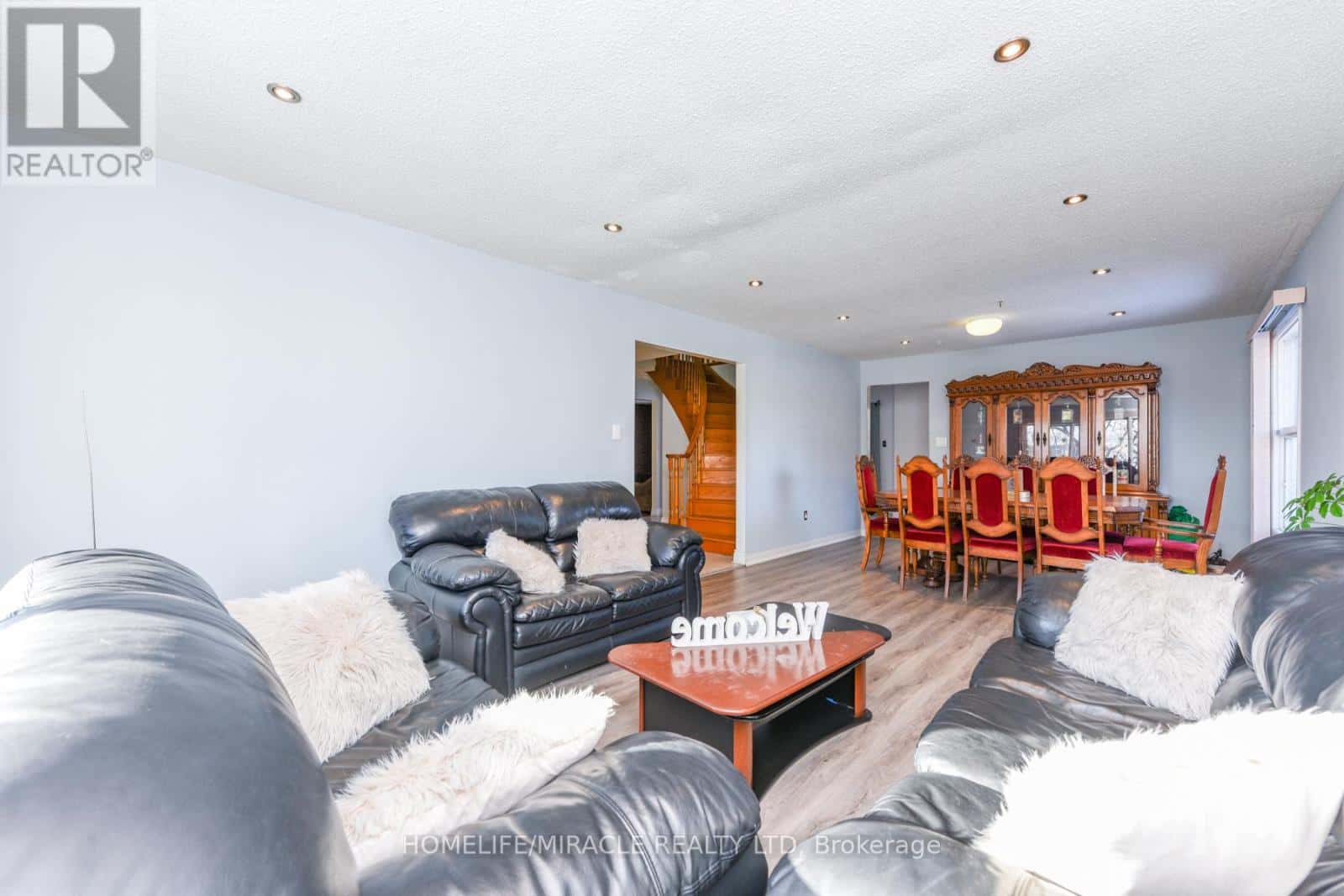 2291 MARZIPAN COURT — Mississauga (Streetsville), Ontario - Photo 5 of 39