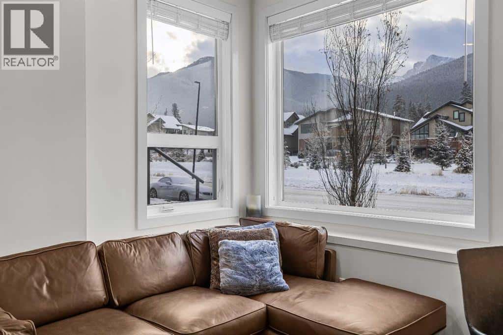 102E, 1200 Three Sisters Parkway — Canmore, Alberta - Photo 5 of 20