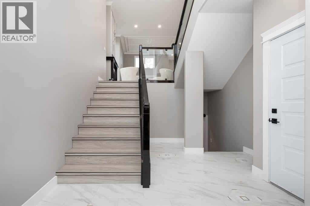 213 Greenwood Road — Coalhurst, Alberta - Photo 3 of 39