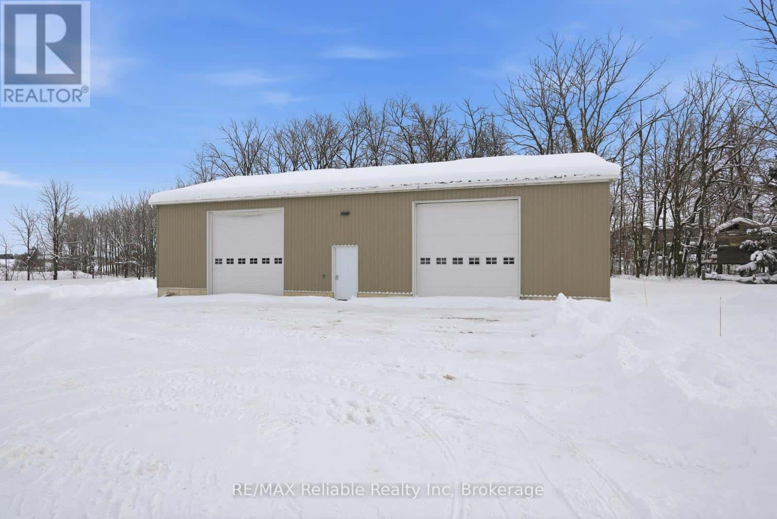 61 WILSON STREET — Huron East (Seaforth), Ontario - Photo 3 of 48