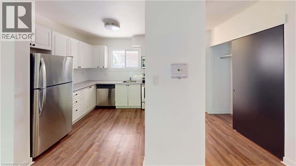 Kitchener — Kitchener - Photo 3 of 7